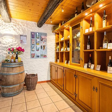 بيت ضيافة Weingut Schuh