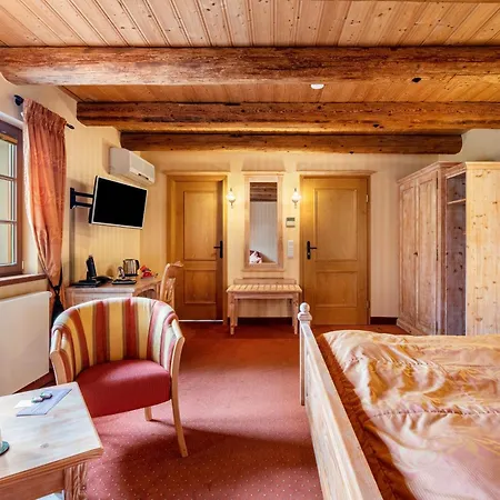 Guest house Weingut Schuh *