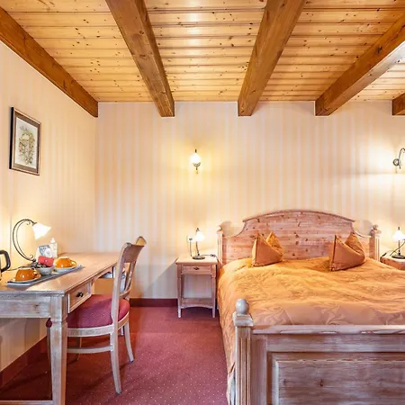 Weingut Schuh Guest house Coswig (Saxony)