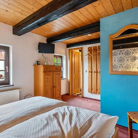 Guest house Weingut Schuh *