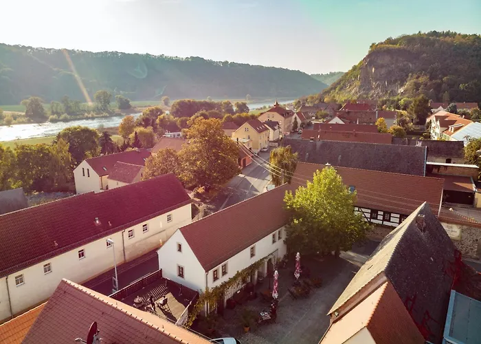 Weingut Schuh Guest house 3*