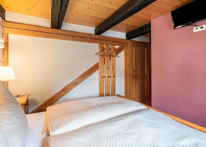 Guest house Weingut Schuh 3*