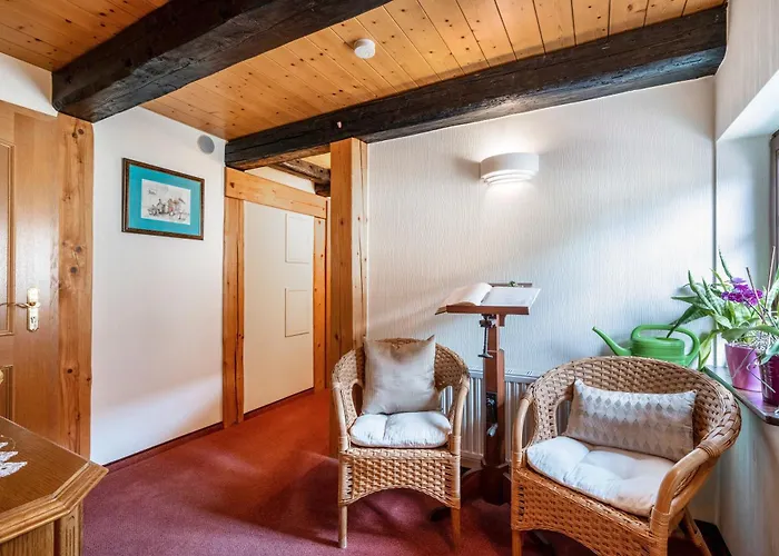 Weingut Schuh Guest house 3*